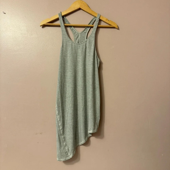 Lululemon Torque Tank Hyper Stripe Heathered Medium Grey Ghost Women Size  4? - Picture 3 of 7